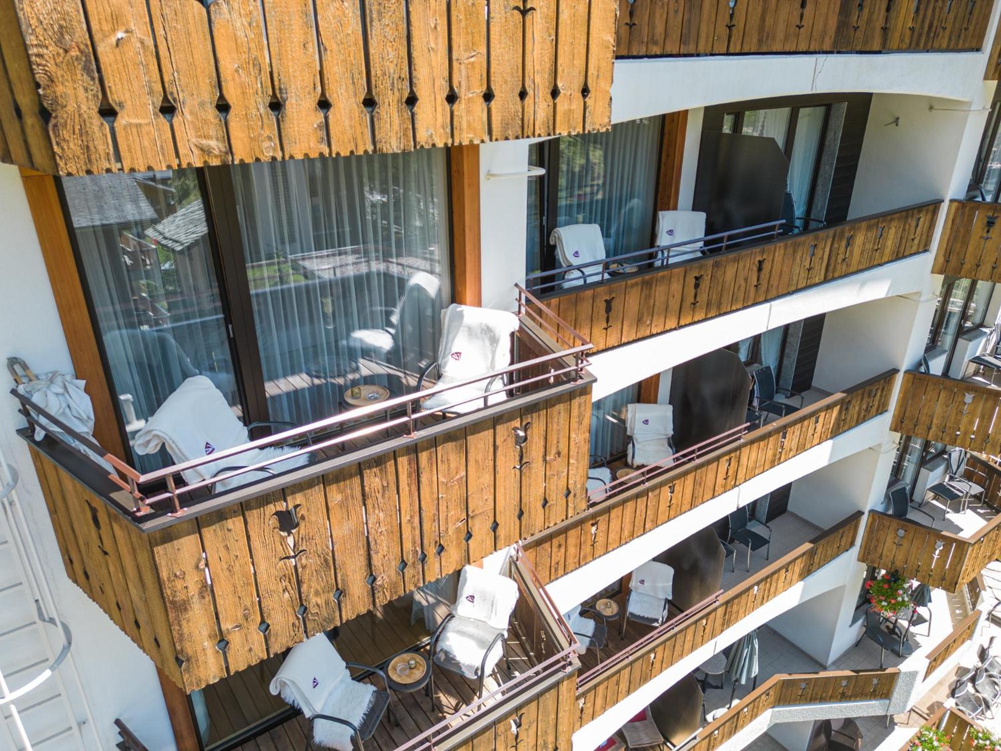 Swiss Alpine Hotel Allalin Zermatt Exterior foto
